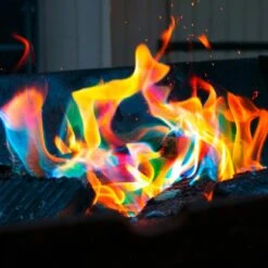 Verschiedenfarige Feuerfarbe -Fire Heim Geschaft 568668 2137 13