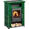 Wamsler Kaminofen Montafon Keramik Grün 7 KW EEK: A+ -Fire Heim Geschaft gruen freisteller mit holz